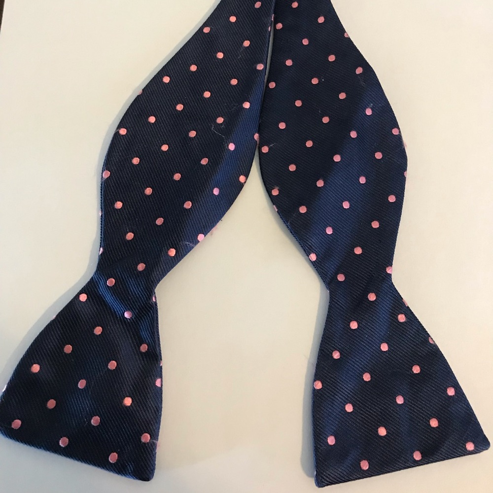 Jos A Bank bow tie